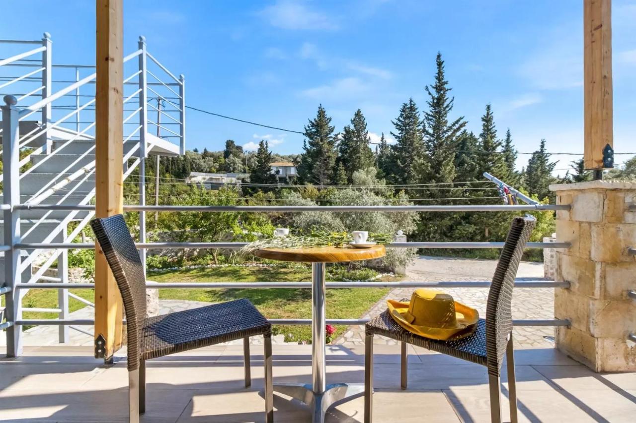 Gkountis Apartments Цукаладес Экстерьер фото